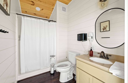 Williamstown Other | The Glamping at Eden Reserve
