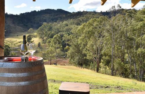 Mount View House | The Glass Ceiling 360 degree Mount View Hideaway
