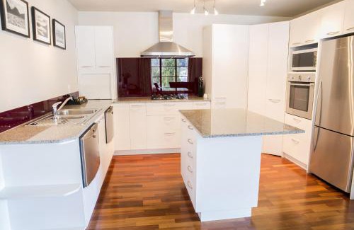 Queenstown City Centre Apartment | The Glebe Apartments