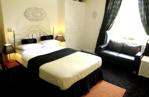 Chagford Hotel | The Globe Inn