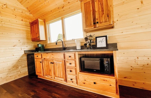 Bethany Cabin | The Gobbler Cabin - Hidden Acres Cabins