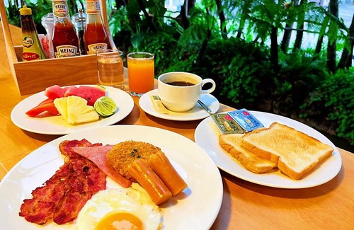 Thung Song Hotel | The Gold Living Life