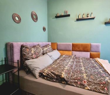 Ehnernviertel Apartment | The Golden Pelican