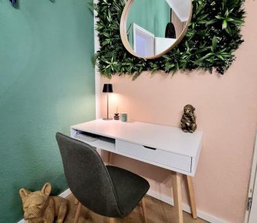 Ehnernviertel Apartment | The Golden Pelican