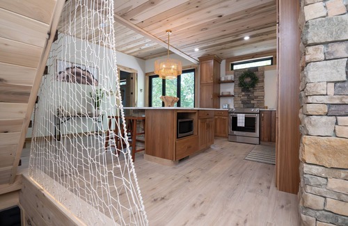 Primrose Cabin | The Goldenrod Cabin in Red River Gorge, Goldenrod Cabin in Red River Gorge, KY