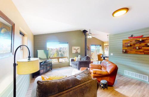 Cripple Creek House | The Goldmine of Copper Mountain