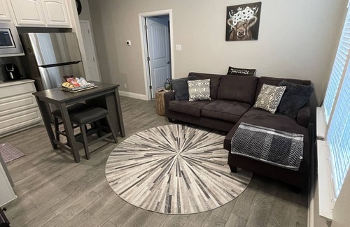 Parker County House | The Good Life - Private Suite w/Patio and Hot Tub- Your Home away from Home