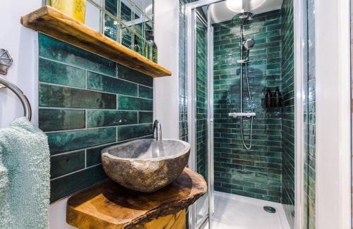 Tarporley Cabin | The Goose lodge