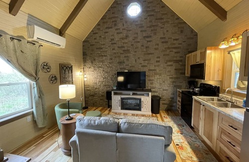 Lyons Cottage | The Goose Pond Cottage - a peaceful retreat