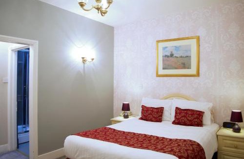 Rochester Hotel | The Gordon House Hotel