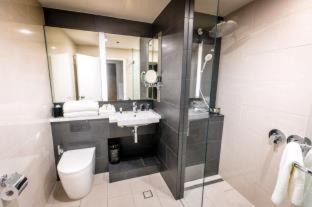 Sydney Central Business District Hotel | The Grace Hotel