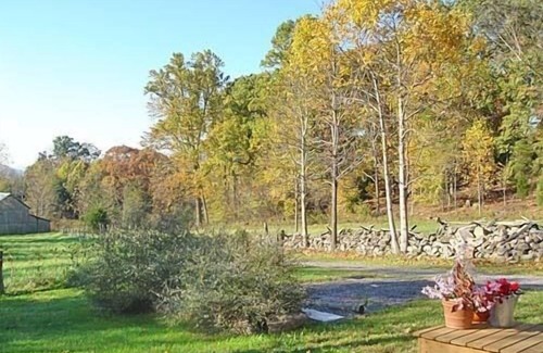 Lexington House | The Granary at Owl Moon Farm