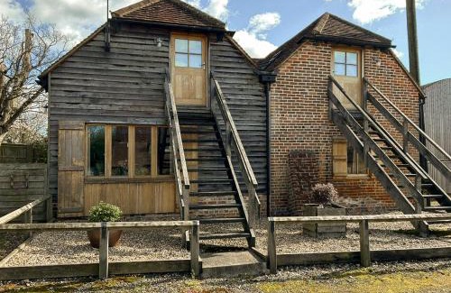 Upper Dicker House | The Granary