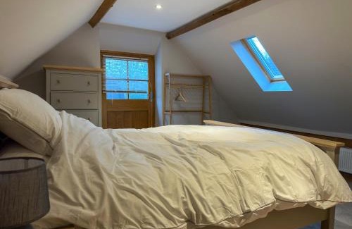Upper Dicker House | The Granary