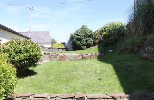 Llanedy Apartment | The Granary