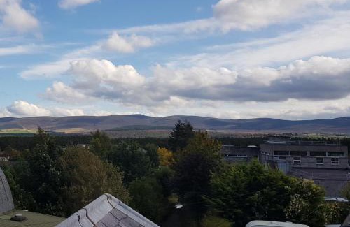 Grantown-on-Spey Apartment | The Granary in The Square