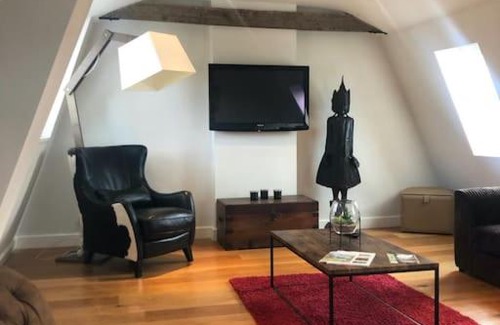 Stamford House | The Granary, lovely townhouse in central Stamford