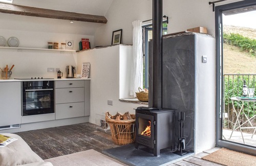 Llanfihangel Tal-y-llyn Cottage | The Granary - UK50401