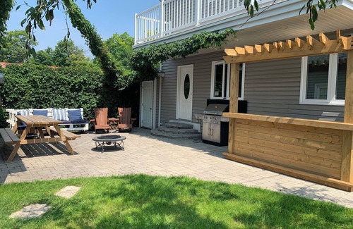 Grand Bend Cottage | The Grand Crumpet - Right off The Main Strip