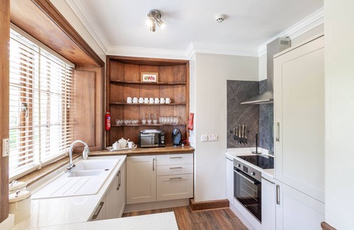 Taynuilt Cottage | The Grand Gathering - a house that sleeps 18 guests in 9 bedrooms