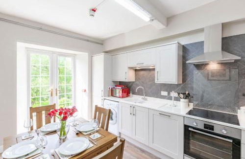Taynuilt House | The Grand Gathering