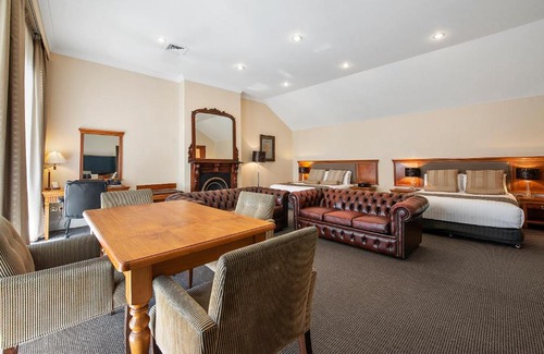 Launceston CBD Hotel | The Grand Hotel Launceston (Formerly Clarion Hotel)