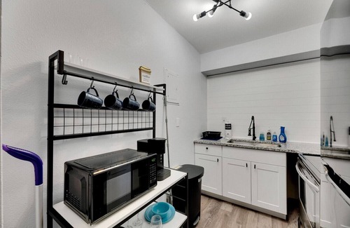 Sun Bay South Apartment | The Grand Quad Stay | Entire Complex Tampa Bay