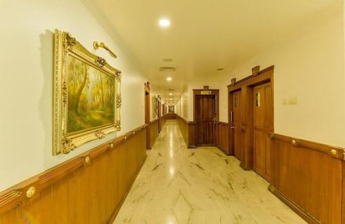 Ernakulam South Hotel | The Grand Season