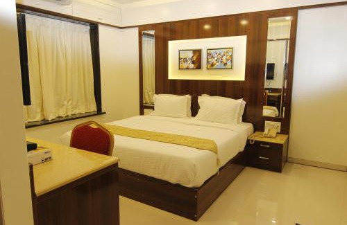 Central Pune Hotel | The Grand Tulip
