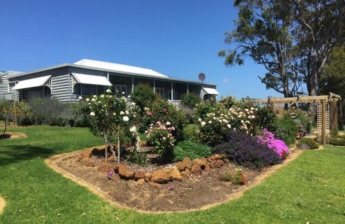 Kalgan House | The Grange on Kalgan Farmstay, Albany WA