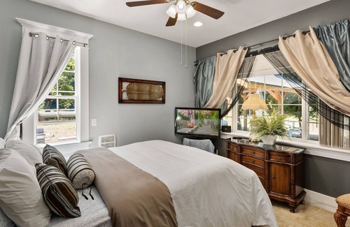 Monroe Bed & Breakfast | The Grayson Extended Stays Family & Pet-Friendly