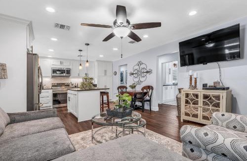 Brenham House | The Green Emerald