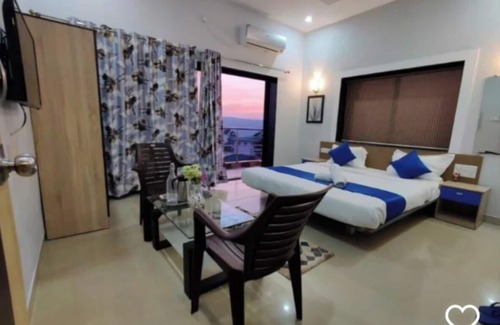 Medha Hotel | The Gren Villa Valley View