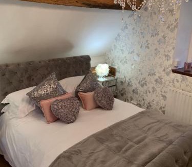 Ludwel Bed & Breakfast | The griffin cottage