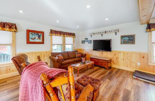 Greenville Junction House | The Grouse House