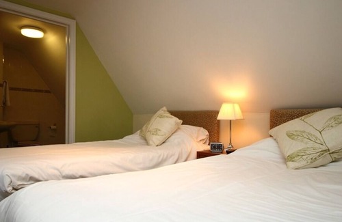 Ludwell House | The Grove Arms