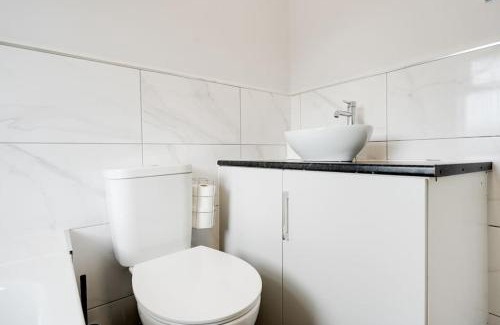 Telford Apartment | The Grove