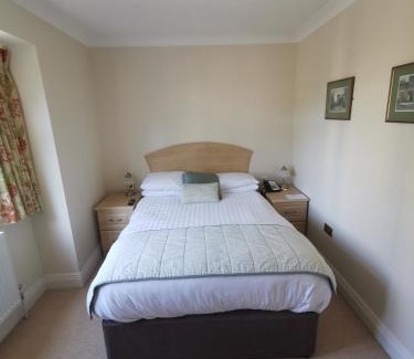 Bournemouth City Centre Hotel | The Grove Hotel