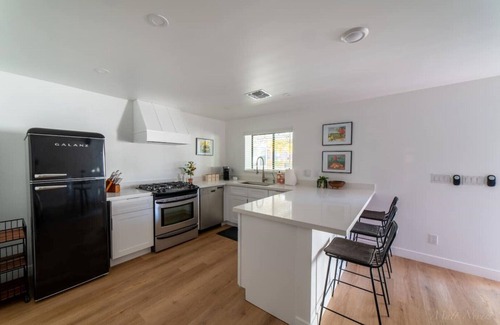 Cottonwood House | The Grove on Main, Casita with Oversized Patio