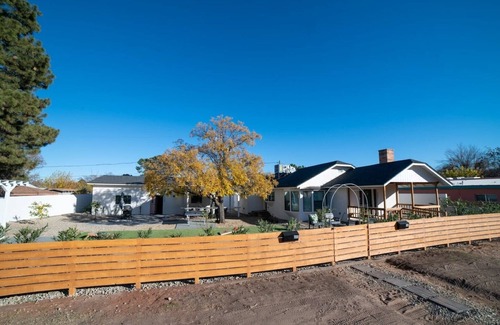Cottonwood House | The Grove on Main, Casita with Oversized Patio
