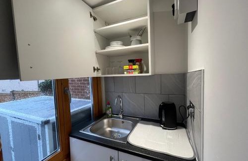 Barnehurst Apartment | The Grove self-contained Garden Suite