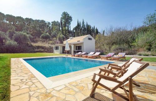 Velonades Villa | The Grove Villa