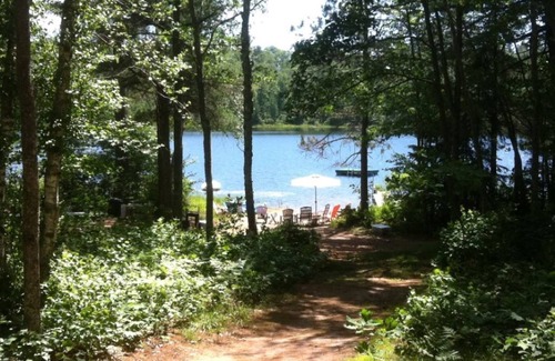 Boulder Junction Cabin | The Guest Cabin - Lakeside cabin with large screened in porch and fireplace