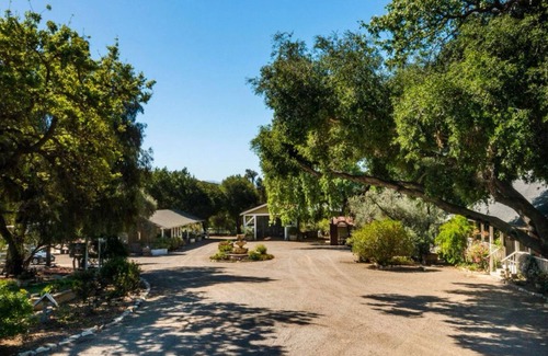 Santa Barbara County Cottage | The Guest House in the Santa Ynez Valley