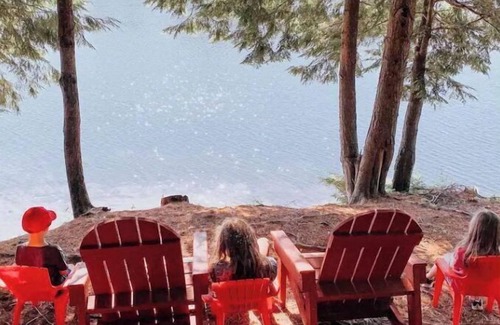Dryden Cabin | The Guest Lodge at Santa Claus Lake