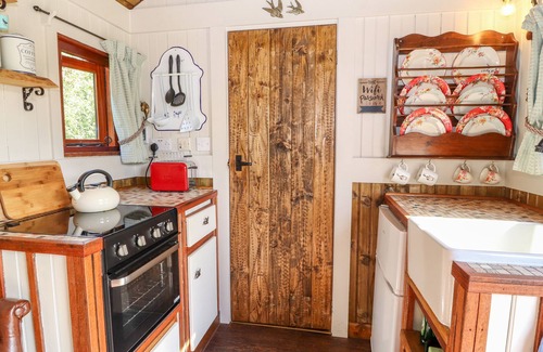 Saint Asaph Cottage | THE GYPSY, pet friendly, character holiday cottage in St Asaph