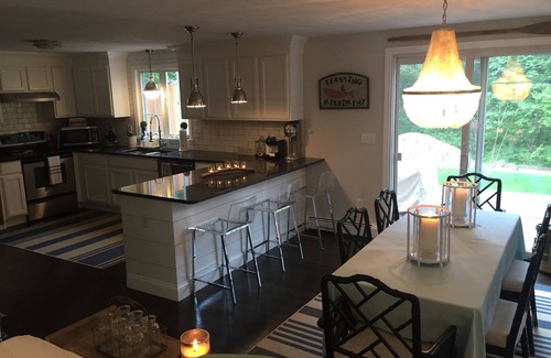 Osterville House | "The Half Shell" Cottage in Osterville Village