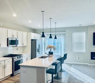 Maple Grove House | The Happy Hideaway
