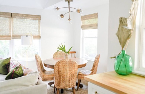 Saint Simons Island House | The Happy Magnolia: A happy cottage in the village on an island.