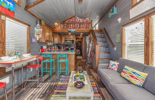 Gatlinburg - Pigeon Forge Cottage | The Happy Shack of Tiny Homes